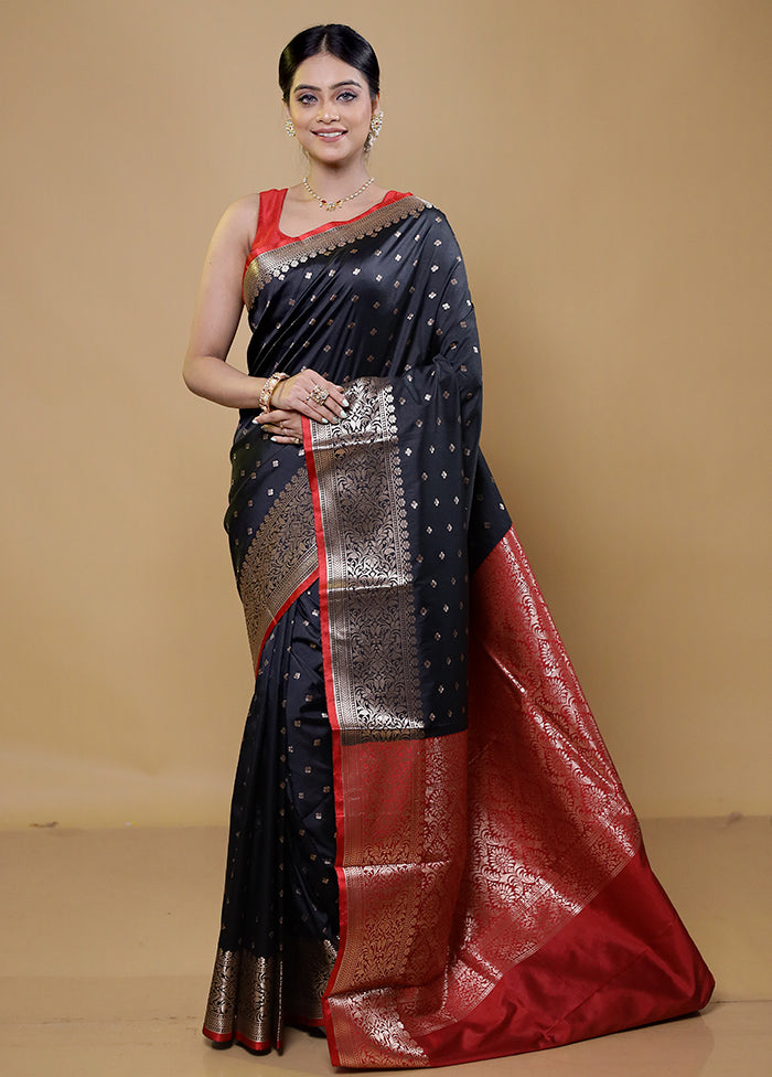 Black Katan Silk Saree With Blouse Piece