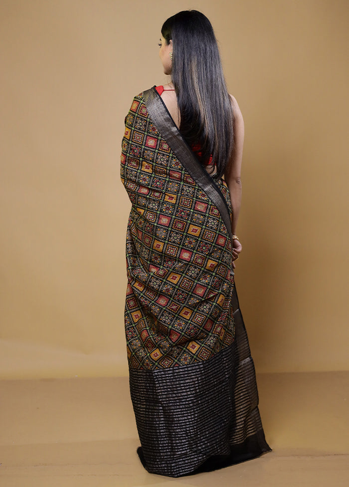 Black Printed Silk Saree Without Blouse Piece