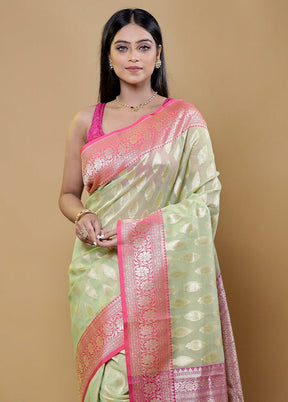 Green Organza Saree With Blouse Piece