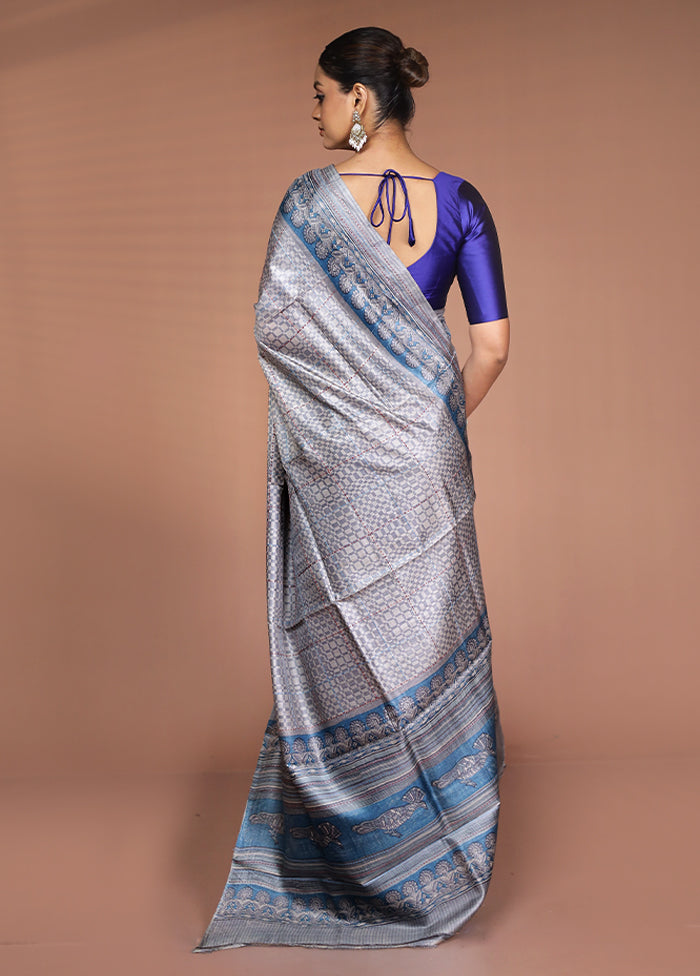 Grey Handloom Tussar Pure Silk Saree With Blouse Piece