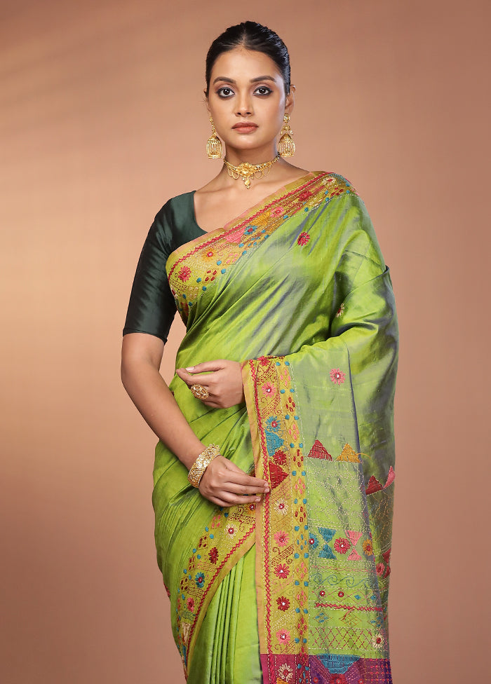 Green Handloom Printed Pure Silk Saree Without Blouse Piece