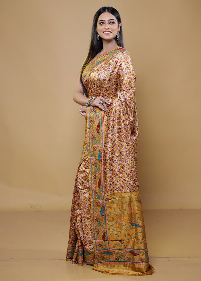 Cream Handloom Tussar Pure Silk Saree With Blouse Piece