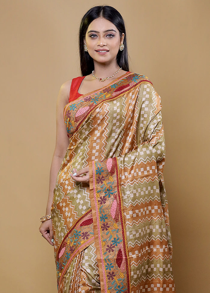 Cream Handloom Tussar Pure Silk Saree With Blouse Piece