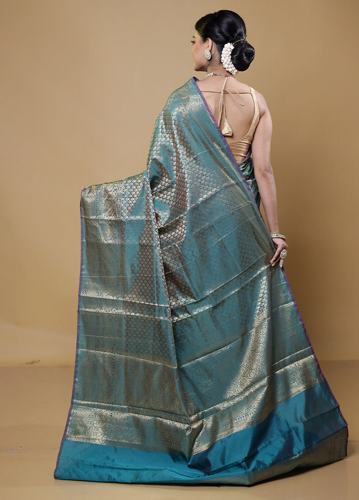 Green Kora Silk Saree With Blouse Piece