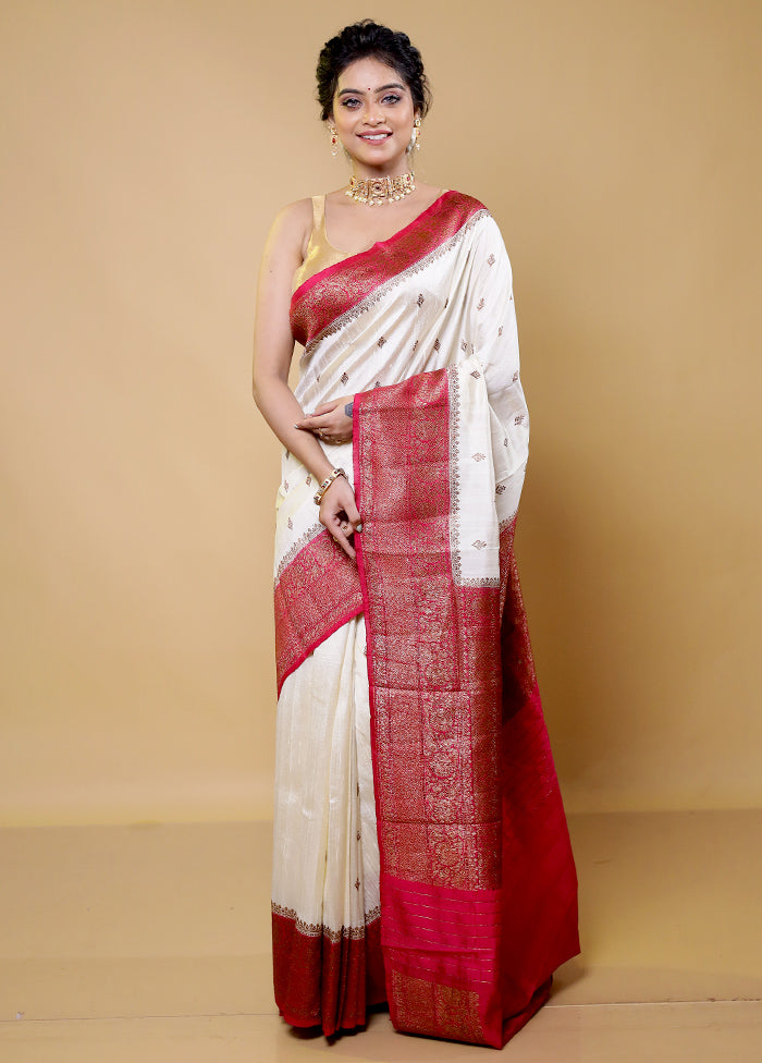 Cream Handloom Tussar Pure Silk Saree With Blouse Piece