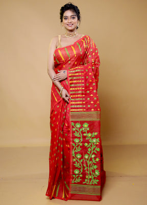 Red Tant Jamdani Saree Without Blouse Piece