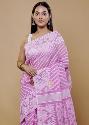 Pink Tant Jamdani Saree Without Blouse Piece