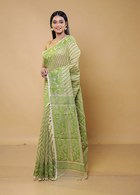 Green Tant Jamdani Saree Without Blouse Piece