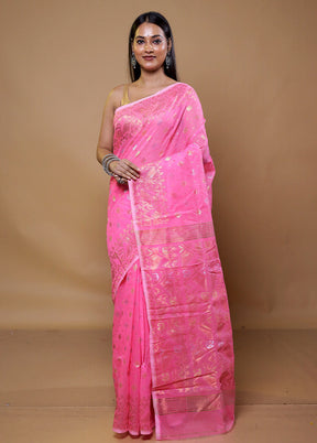 Pink Tant Jamdani Saree Without Blouse Piece