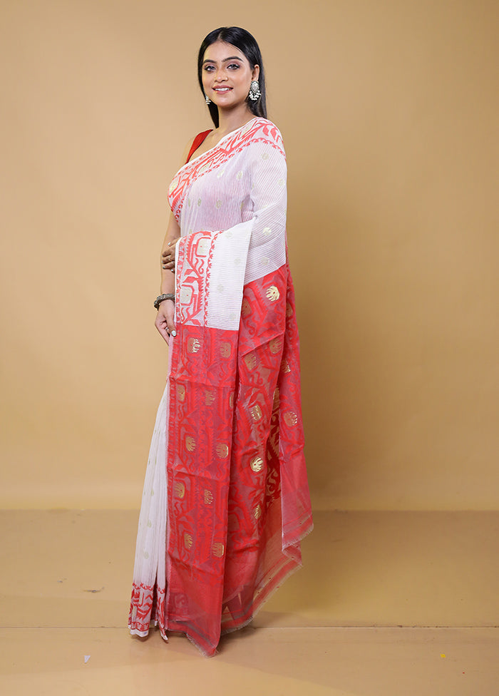 Red Tant Jamdani Saree Without Blouse Piece