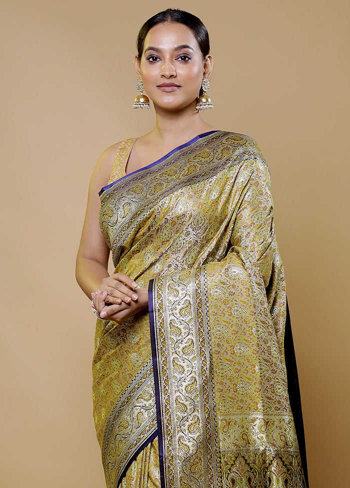 Cream Tanchoi Silk Saree With Blouse Piece