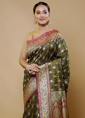 Black Tanchoi Silk Saree With Blouse Piece