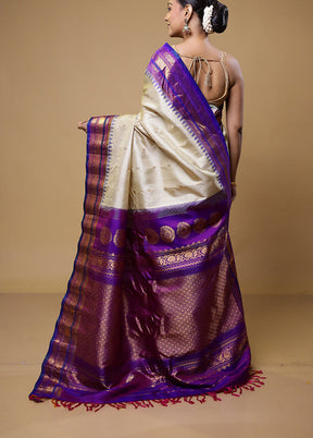 Cream Gadwal Pure Silk Saree Without Blouse Piece