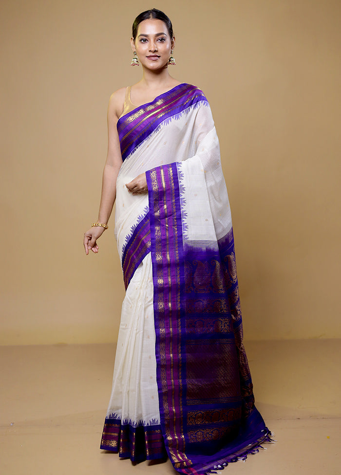 White Gadwal Pure Silk Saree Without Blouse Piece