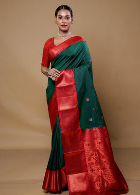 Green Kanjivaram Silk Saree With Blouse Piece