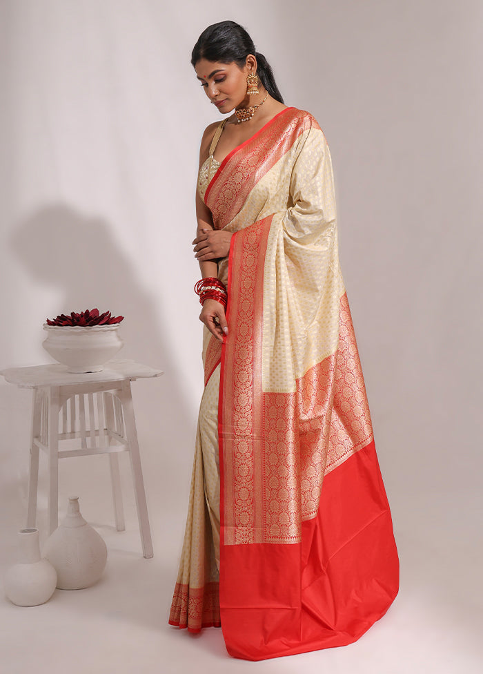 Cream Uppada Silk Saree With Blouse Piece