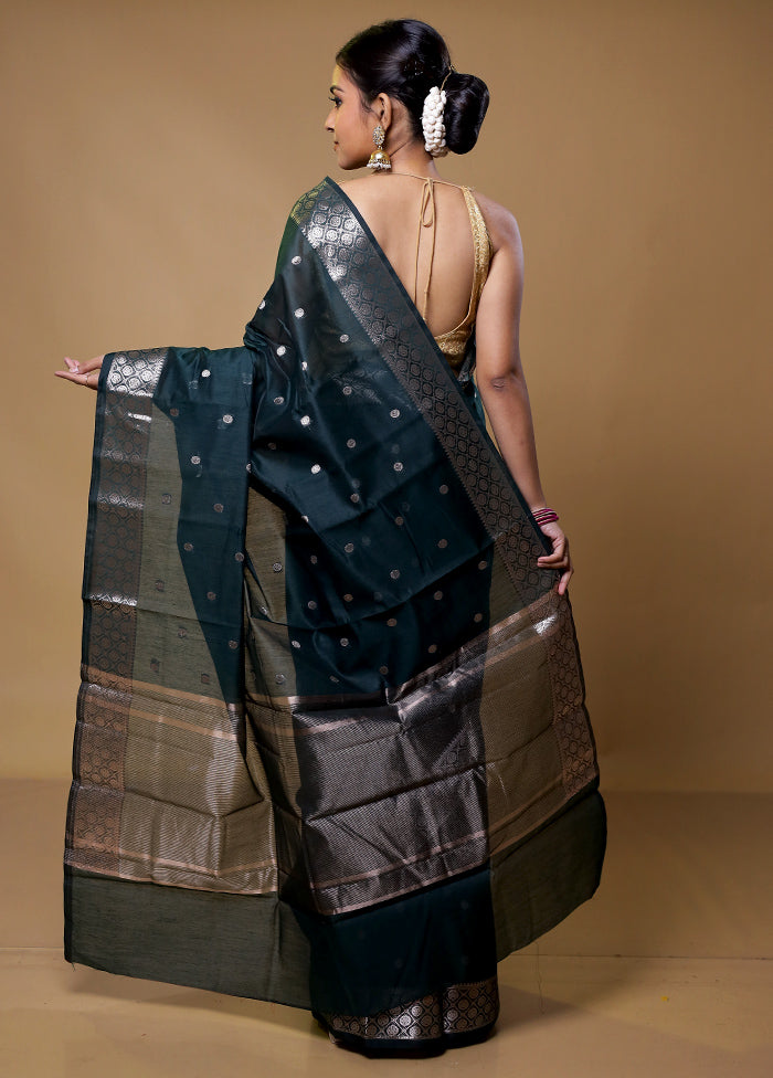 Green Kora Silk Saree With Blouse Piece