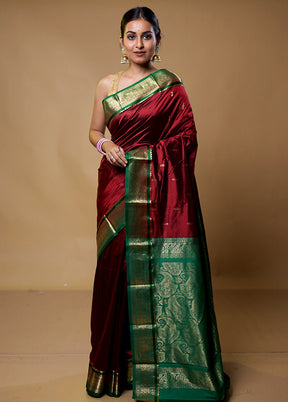 Maroon Kanjivaram Silk Saree With Blouse Piece