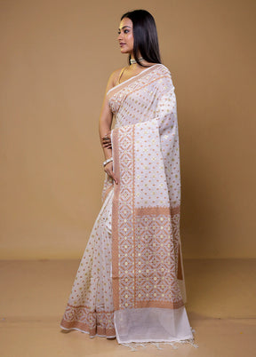 Cream Kora Silk Saree With Blouse Piece