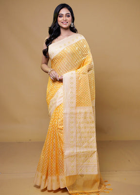 Yellow Kora Silk Saree With Blouse Piece