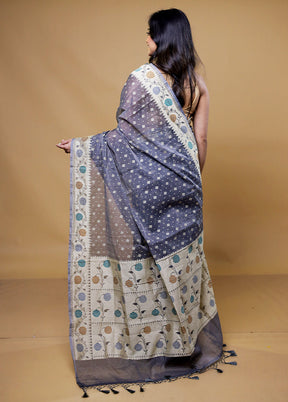 Grey Kora Silk Saree With Blouse Piece