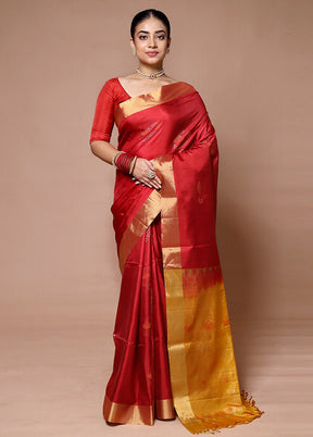 Red Handloom Kanjivaram Pure Silk Saree With Blouse Piece