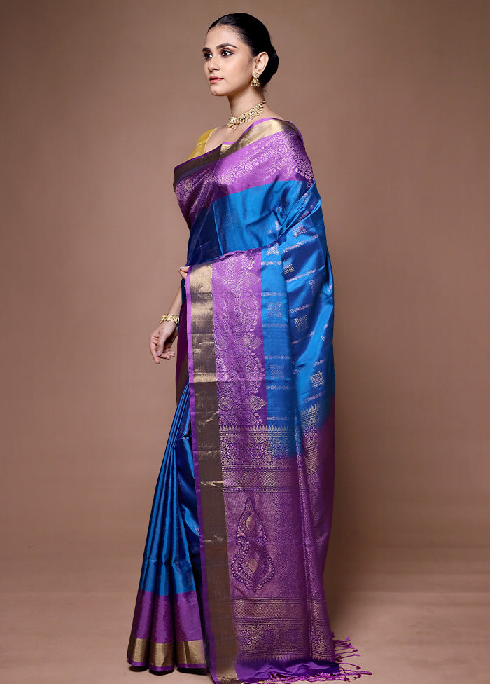 Blue Handloom Kanchipuram Pure Silk Saree With Blouse Piece