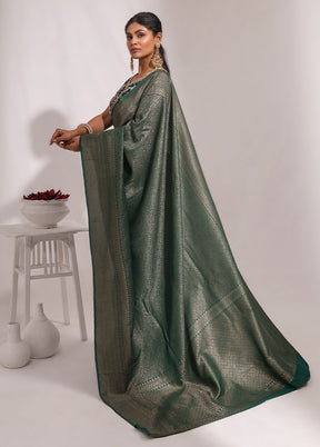 Green Georgette Saree With Blouse Piece