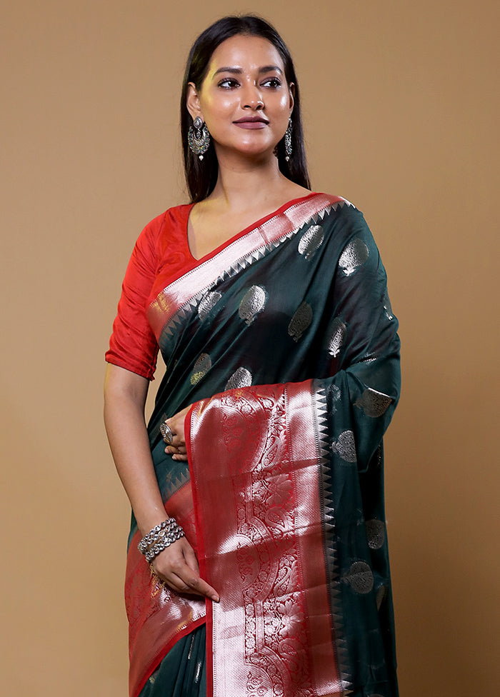 Green Dupion Silk Saree With Blouse Piece