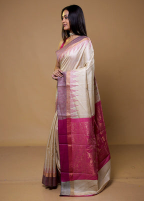 Cream Handloom Tussar Pure Silk Saree With Blouse Piece