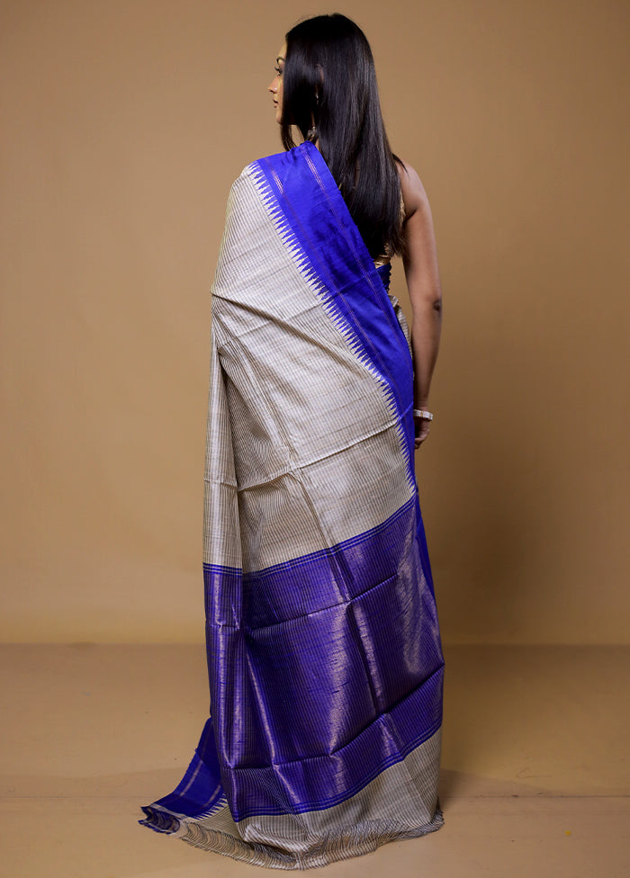 Cream Handloom Tussar Pure Silk Saree With Blouse Piece