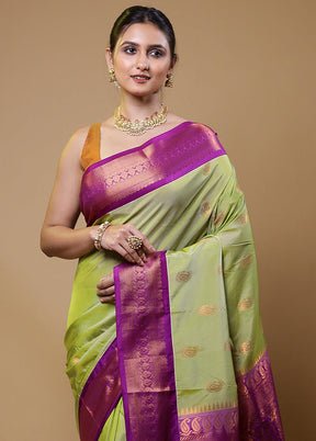 Green Kanjivaram Silk Saree With Blouse Piece