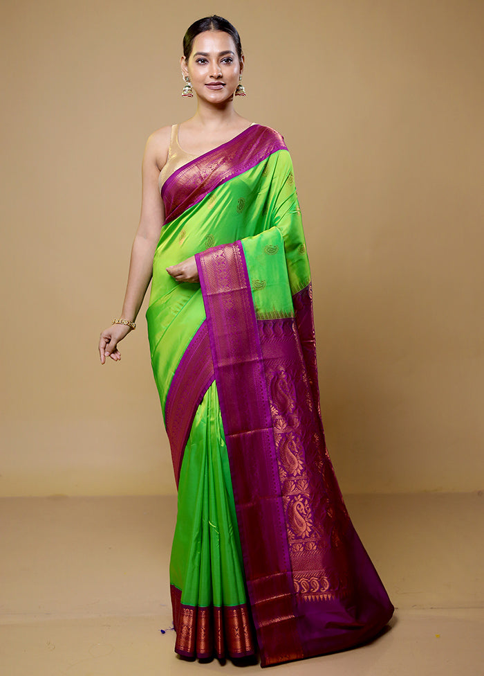 Green Kanjivaram Silk Saree With Blouse Piece