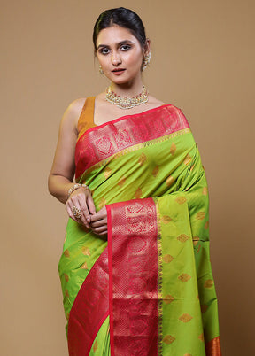 Green Kanjivaram Silk Saree With Blouse Piece