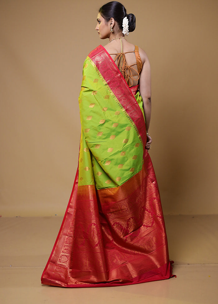 Green Kanjivaram Silk Saree With Blouse Piece