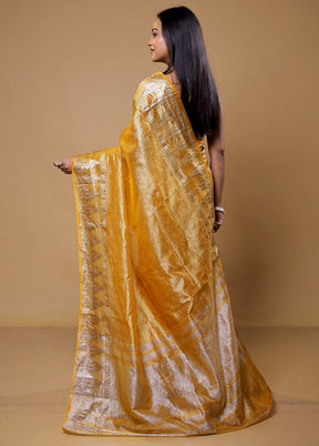 Yellow Crushed Tissue Silk Saree With Blouse Piece