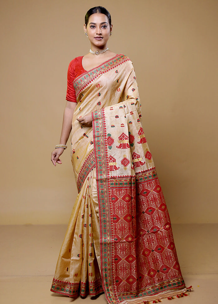 Cream Handloom Assam Pure Silk Saree With Blouse Piece