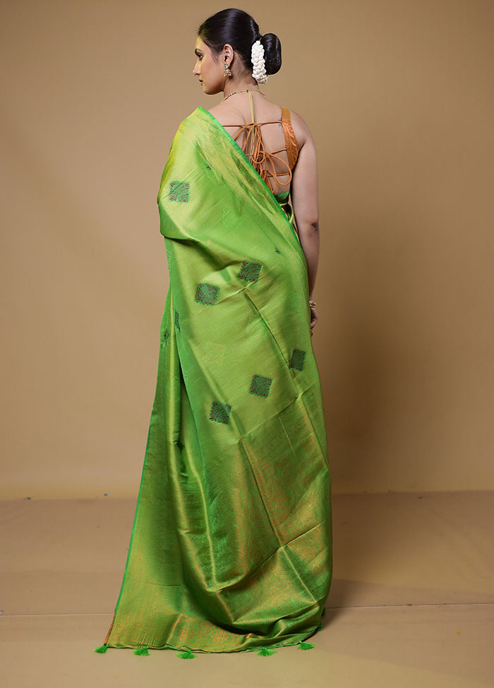 Green Dupion Silk Saree With Blouse Piece