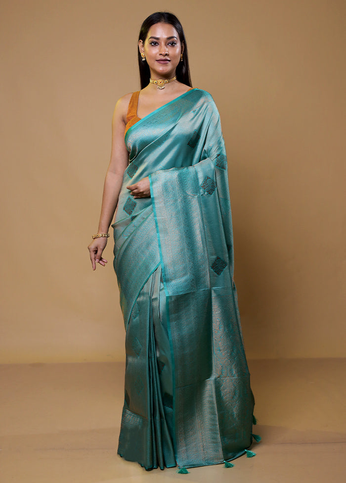 Green Dupion Silk Saree With Blouse Piece