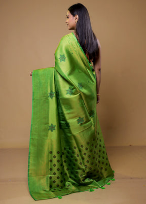 Green Dupion Silk Saree With Blouse Piece