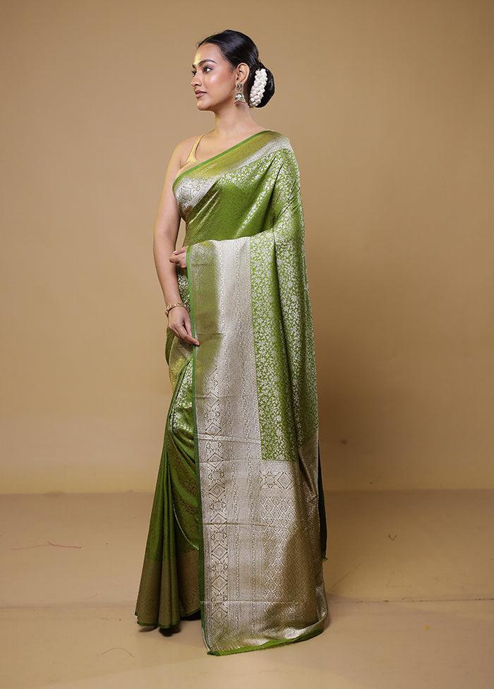 Green Dupion Silk Saree With Blouse Piece