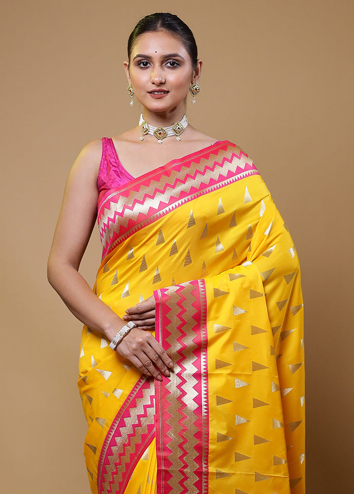 Yellow Dupion Silk Saree With Blouse Piece