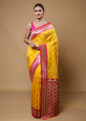 Yellow Dupion Silk Saree With Blouse Piece