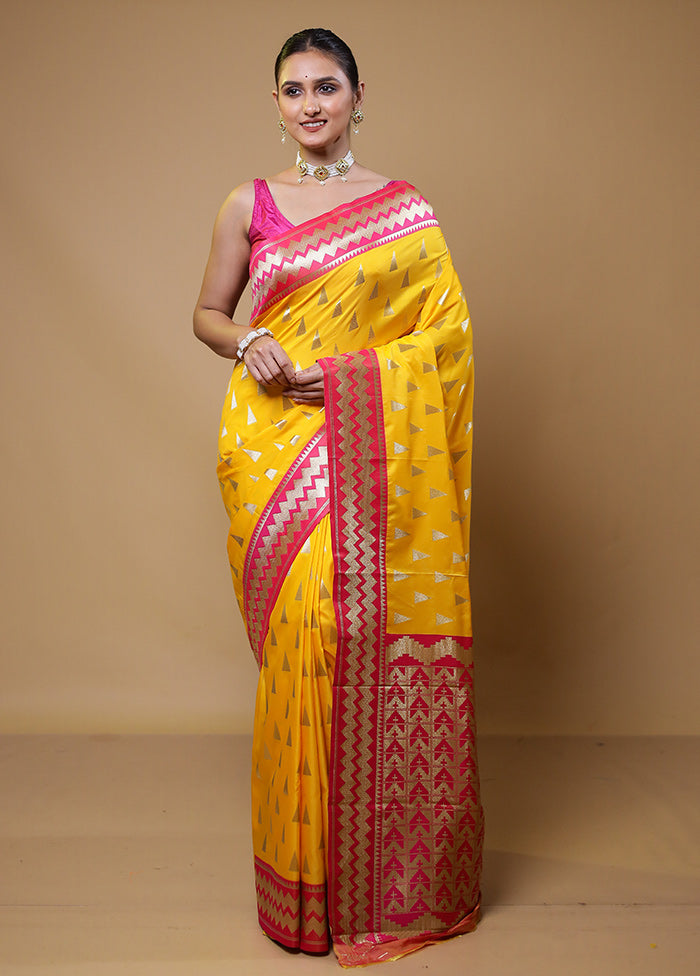 Yellow Dupion Silk Saree With Blouse Piece