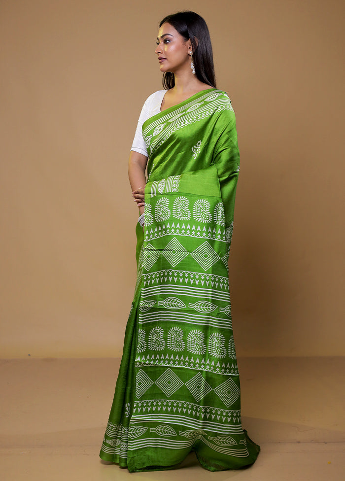 Green Printed Pure Silk Saree Without Blouse Piece