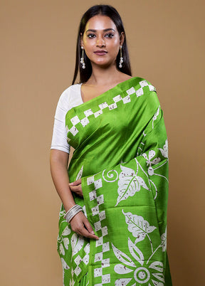 Green Printed Pure Silk Saree Without Blouse Piece