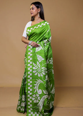 Green Printed Pure Silk Saree Without Blouse Piece