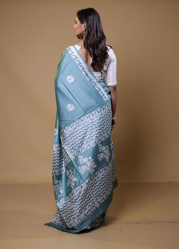 Blue Printed Silk Saree Without Blouse Piece