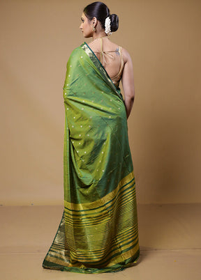 Green Dupion Silk Saree With Blouse Piece