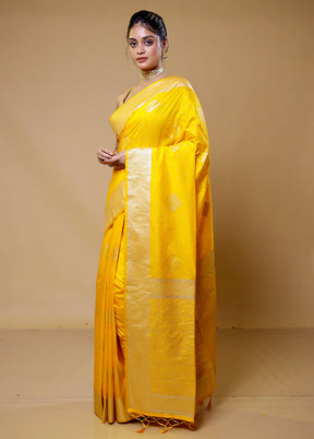 Yellow Dupion Silk Saree With Blouse Piece